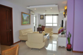 Ductaigallery's Apt&Spacious-River View